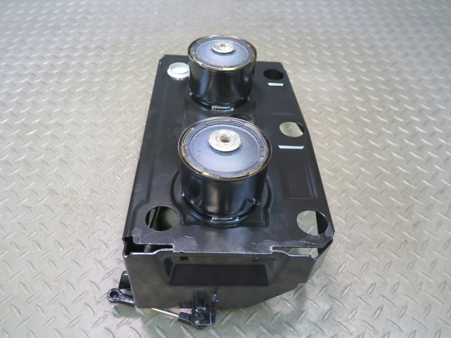 01-06 BMW E46 330Ci Convertible Battery Tray Vibration Absorber Bracket OEM