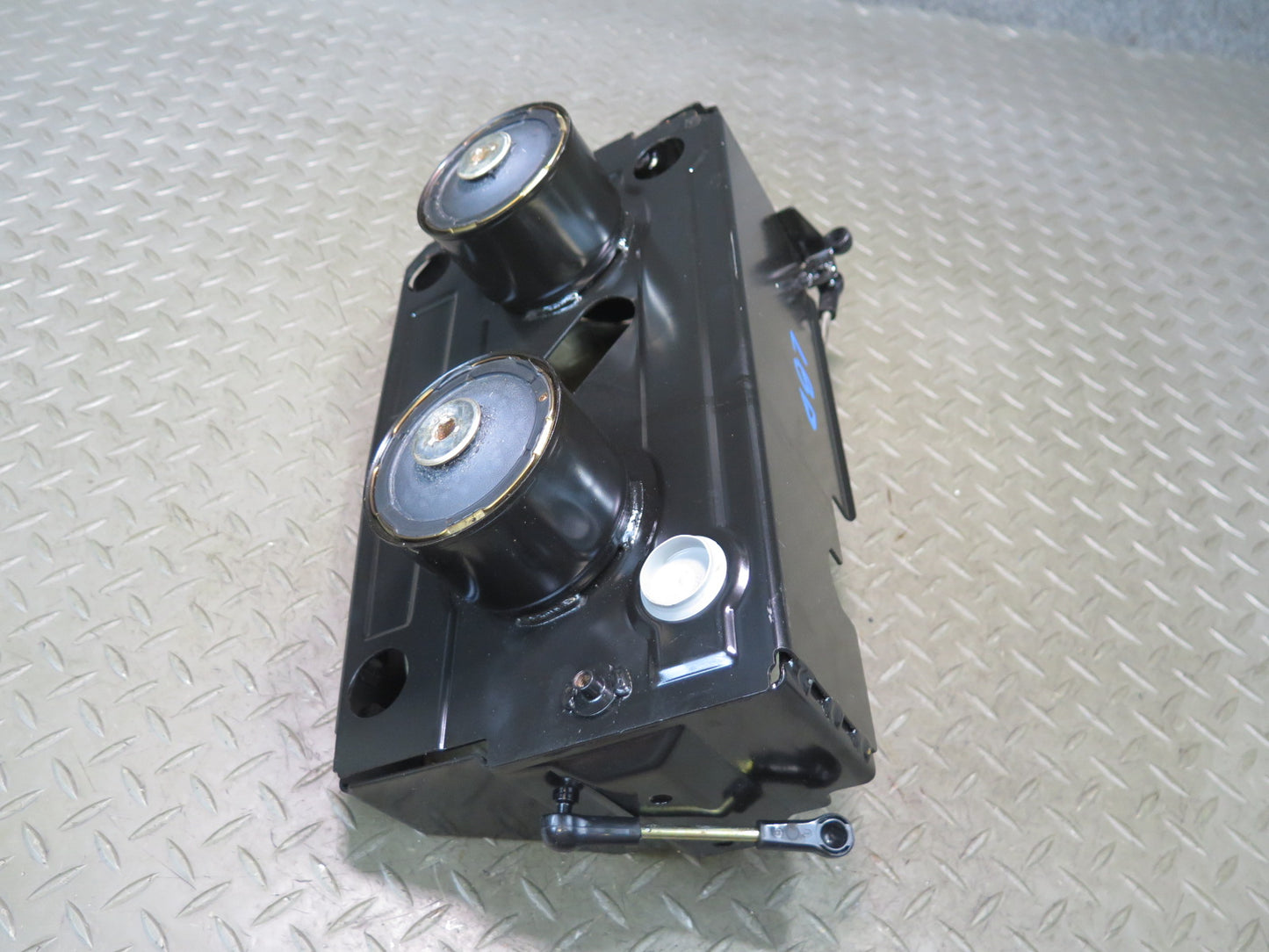 01-06 BMW E46 330Ci Convertible Battery Tray Vibration Absorber Bracket OEM