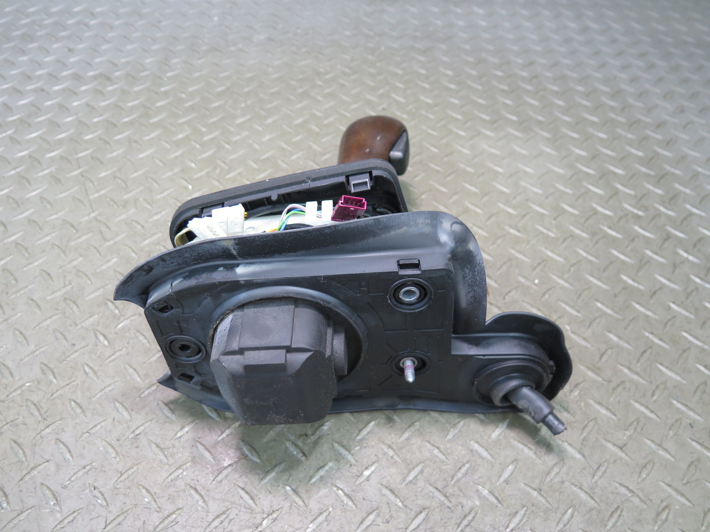 02-06 BMW E46 330Ci A/T Automatic Transmission Gear Shifter w Cable & Knob OEM