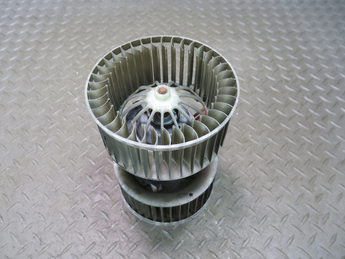 01-06 BMW E46 330Ci A/C Heater Blower Motor Fan OEM