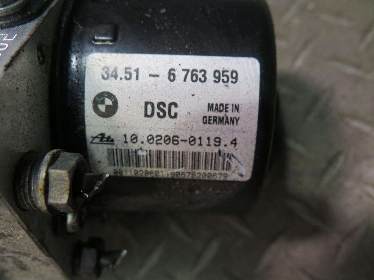 04-06 BMW E46 330ci DSC ABS Anti Lock Brake Pump Control Module 6763959 OEM