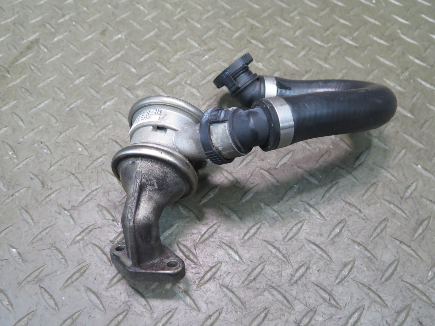 01-06 BMW E46 330Ci EGR Exhaust Check Valve w Hose OEM