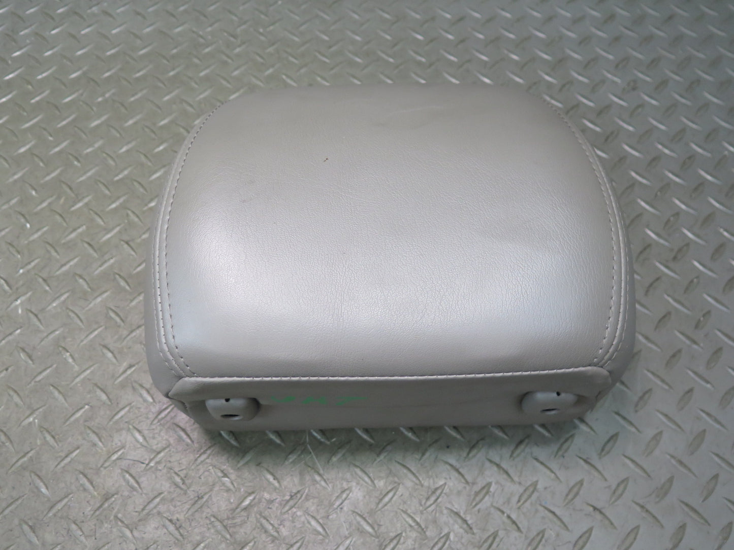 2003-2007 Hummer H2 Rear Right & Left Side Seat Headrest Leather Set