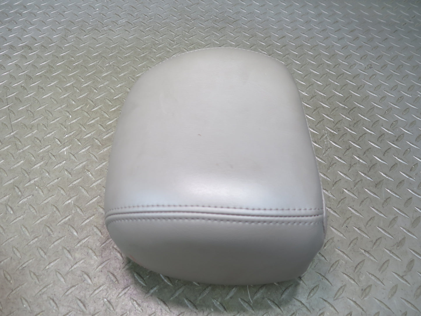 2003-2007 Hummer H2 Rear Right & Left Side Seat Headrest Leather Set