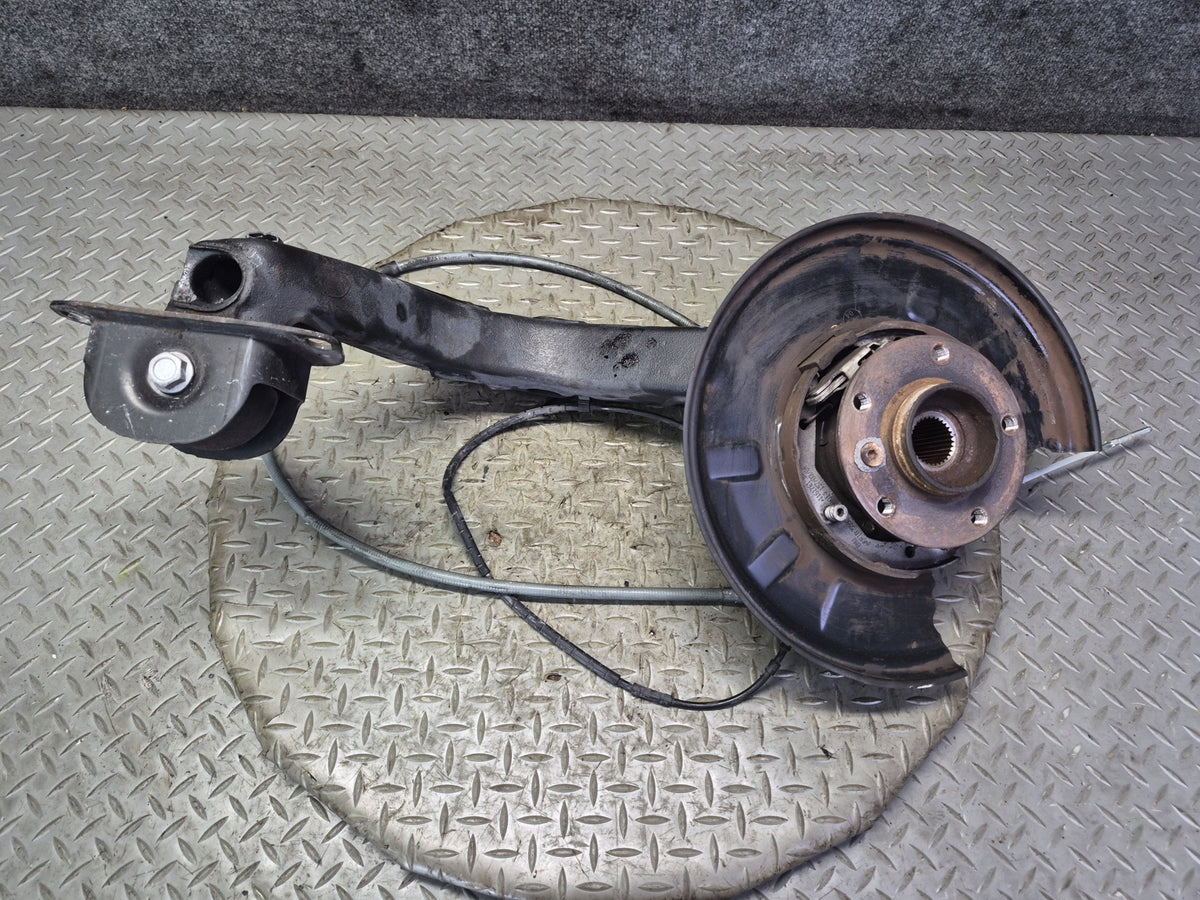 01-06 BMW E46 330i 330Ci RWD Rear Right Knuckle Wheel Hub Trailing Arm OEM