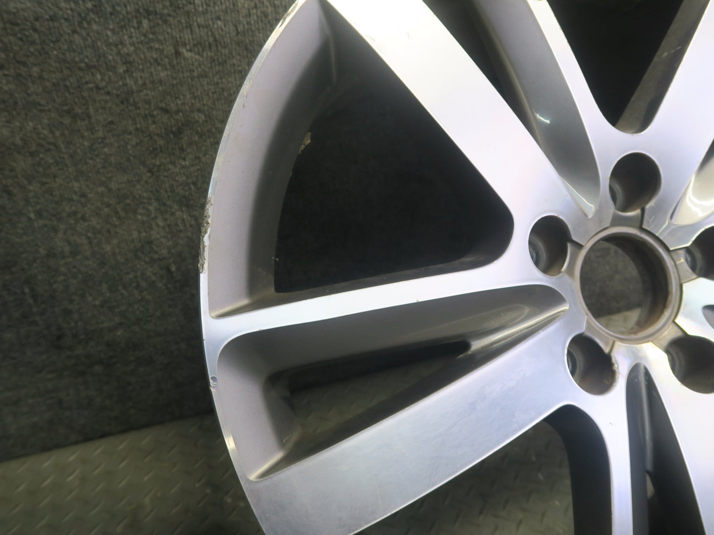 10-15 Audi 4L Q7 Factory Alloy R20'' Wheel Rim 20x9J ET60 4L0601025BM OEM