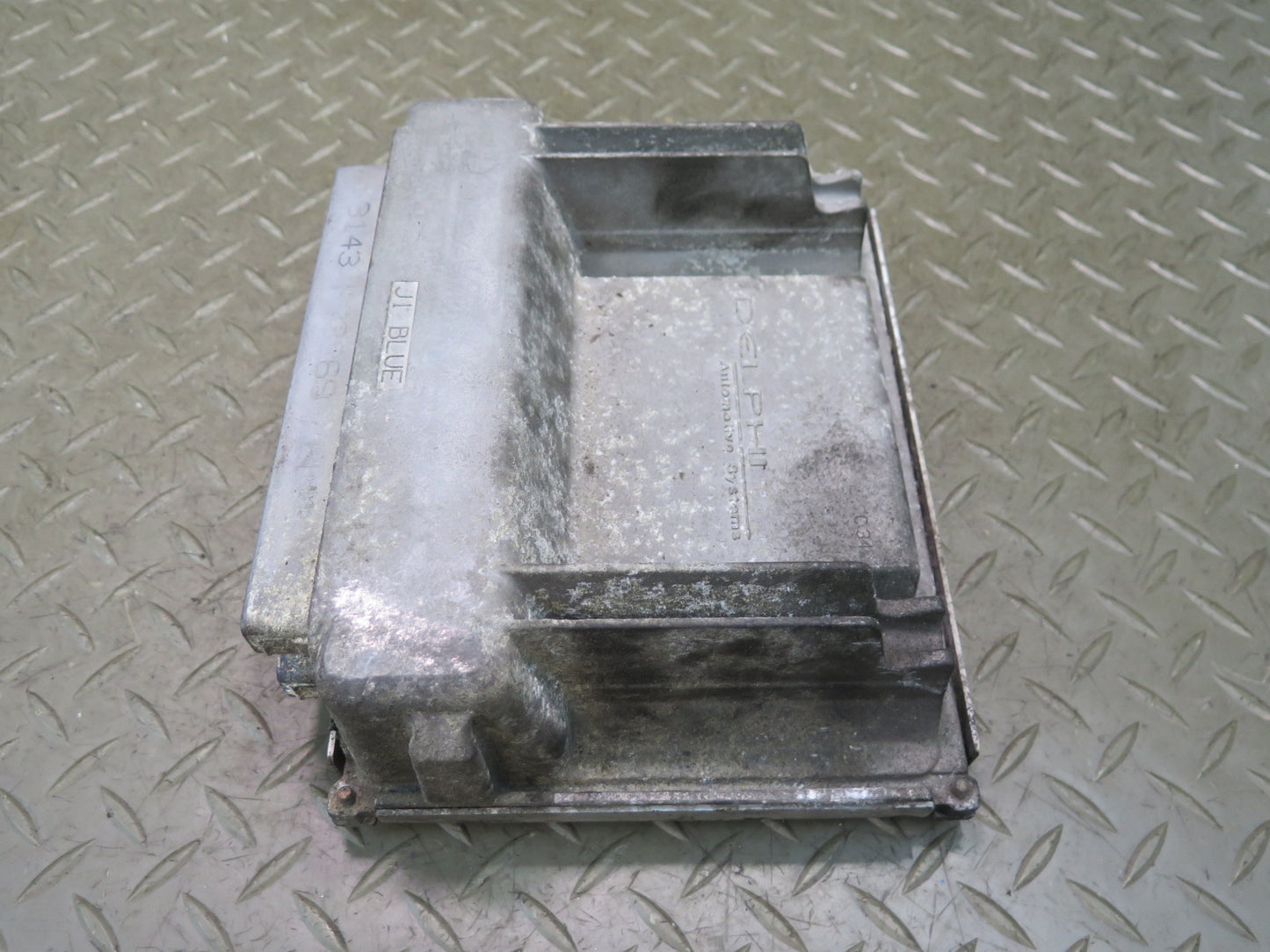 2004 Hummer H2 Engine ECU ECM Computer Control Module 12586242