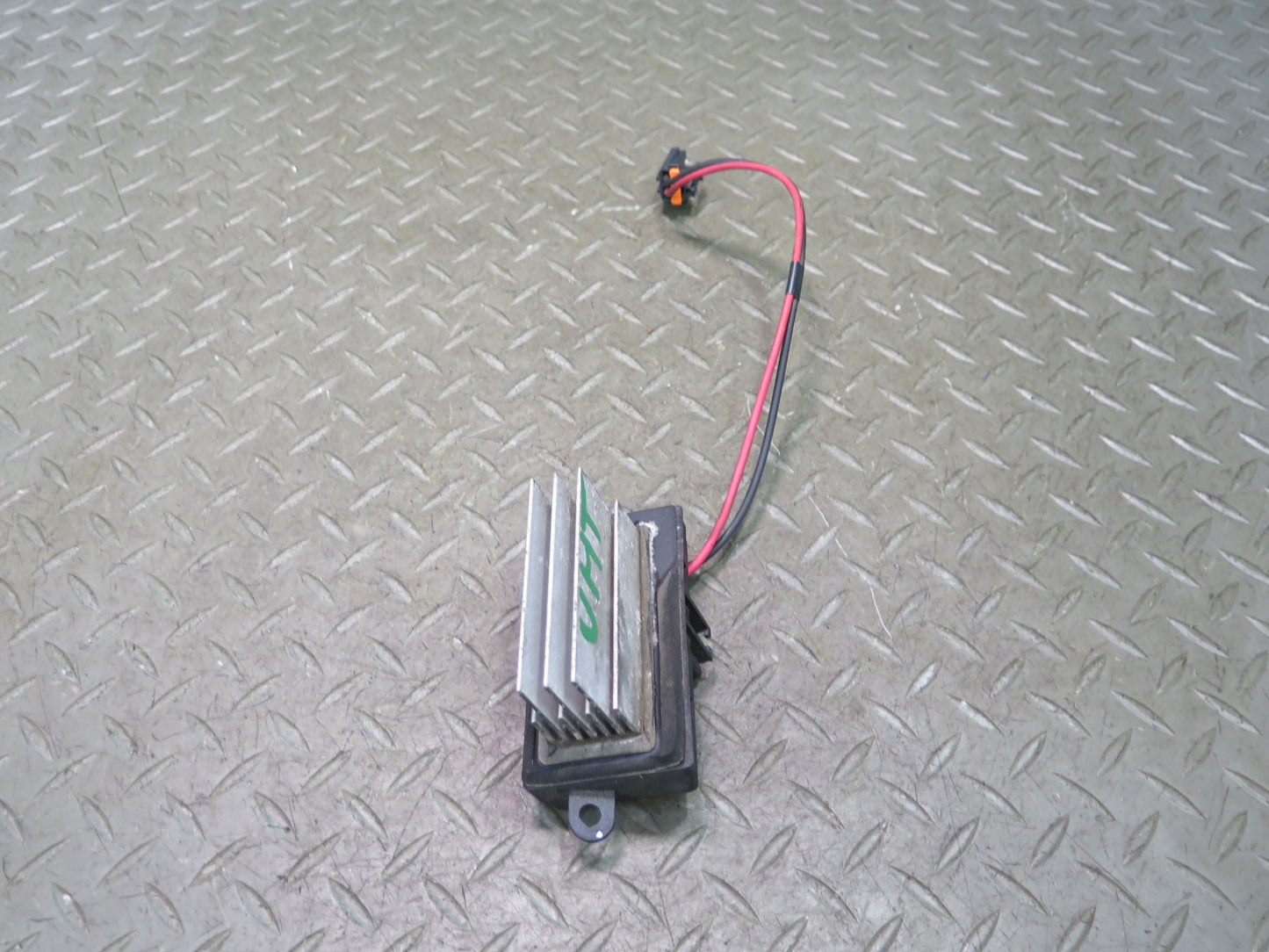 2003-2007 Hummer H2 A/C Heater Blower Motor Fan Resistor 3GSH-19E624-CA