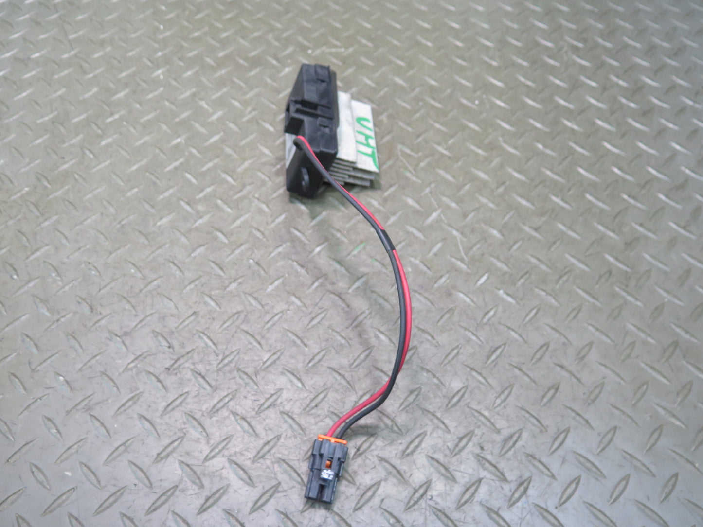 2003-2007 Hummer H2 A/C Heater Blower Motor Fan Resistor 3GSH-19E624-CA