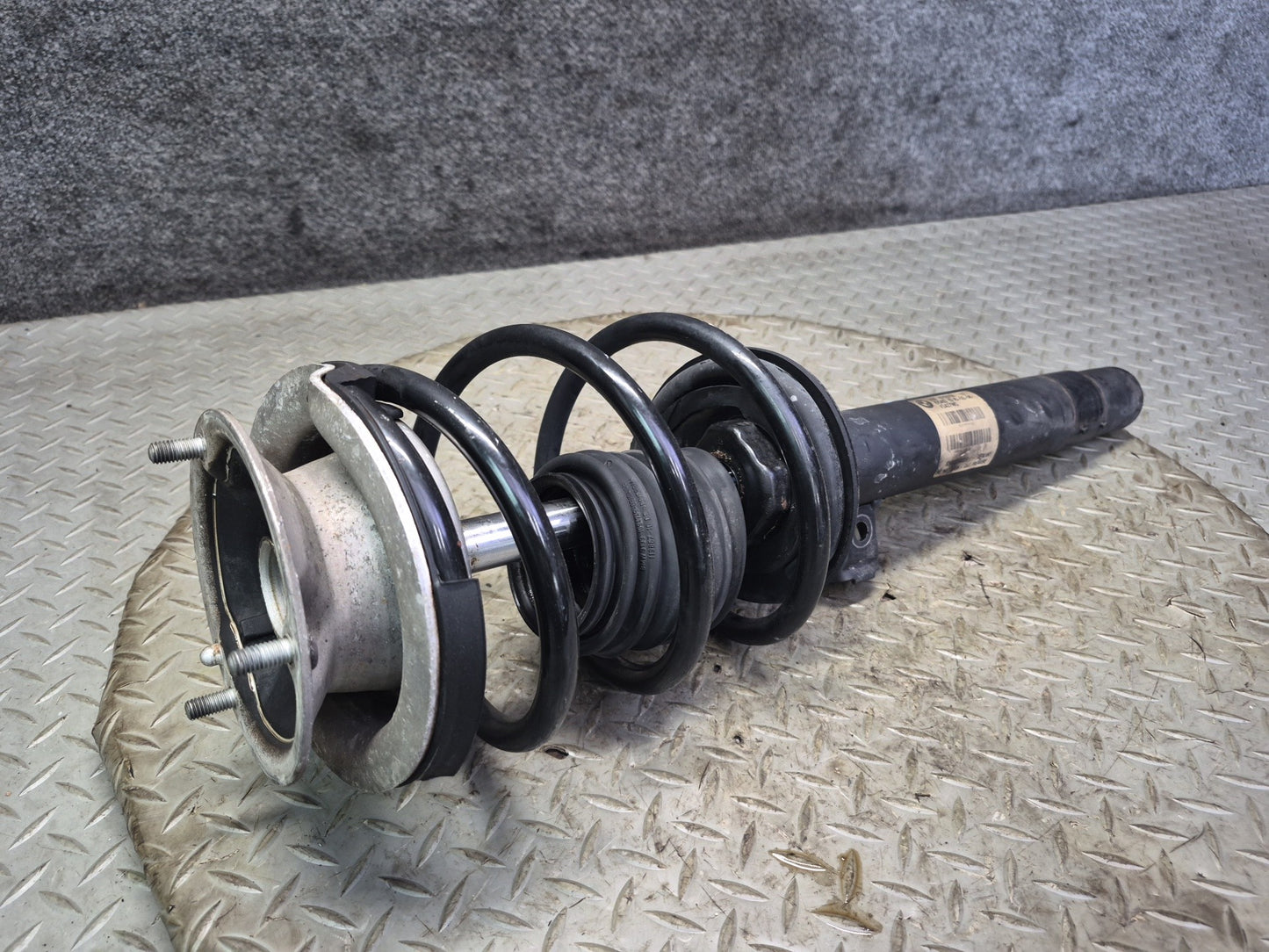 01-06 BMW E46 330ci Coupe Convertible Set of 2 Front Strut Shock Absorber OEM
