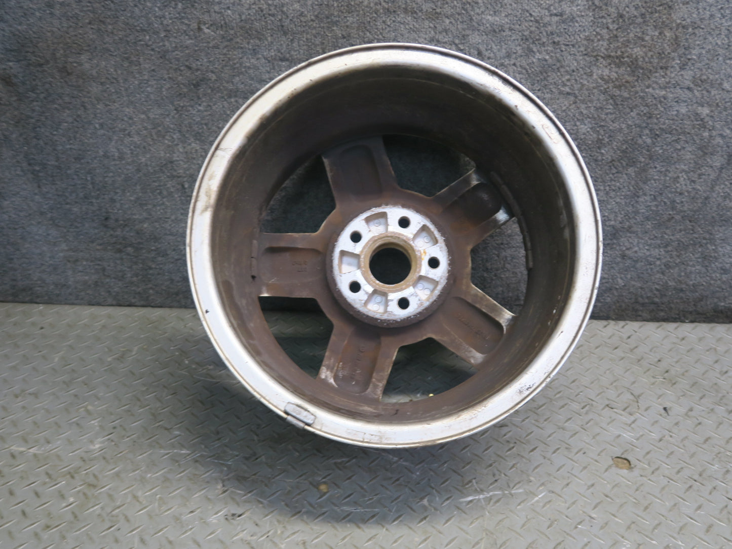 99-03 VW Eurovan T4 Factory R15" Alloy Wheel Rim 16x7J ET49 7D0601025B OEM