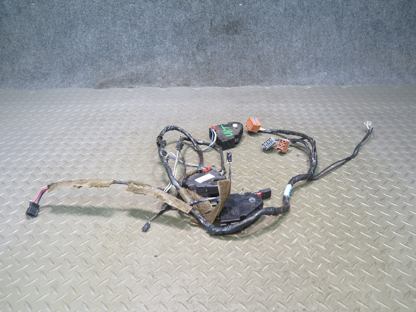 2003-2009 Hummer H2 Hvac A/C Air Heater Flap Door Actuator Motor Wiring Set