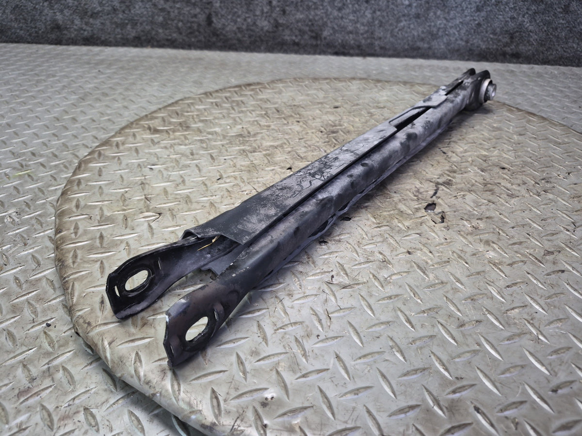 01-06 BMW E46 330Ci RWD Set of 2 Rear Left Upper & Lower Control Arm OEM