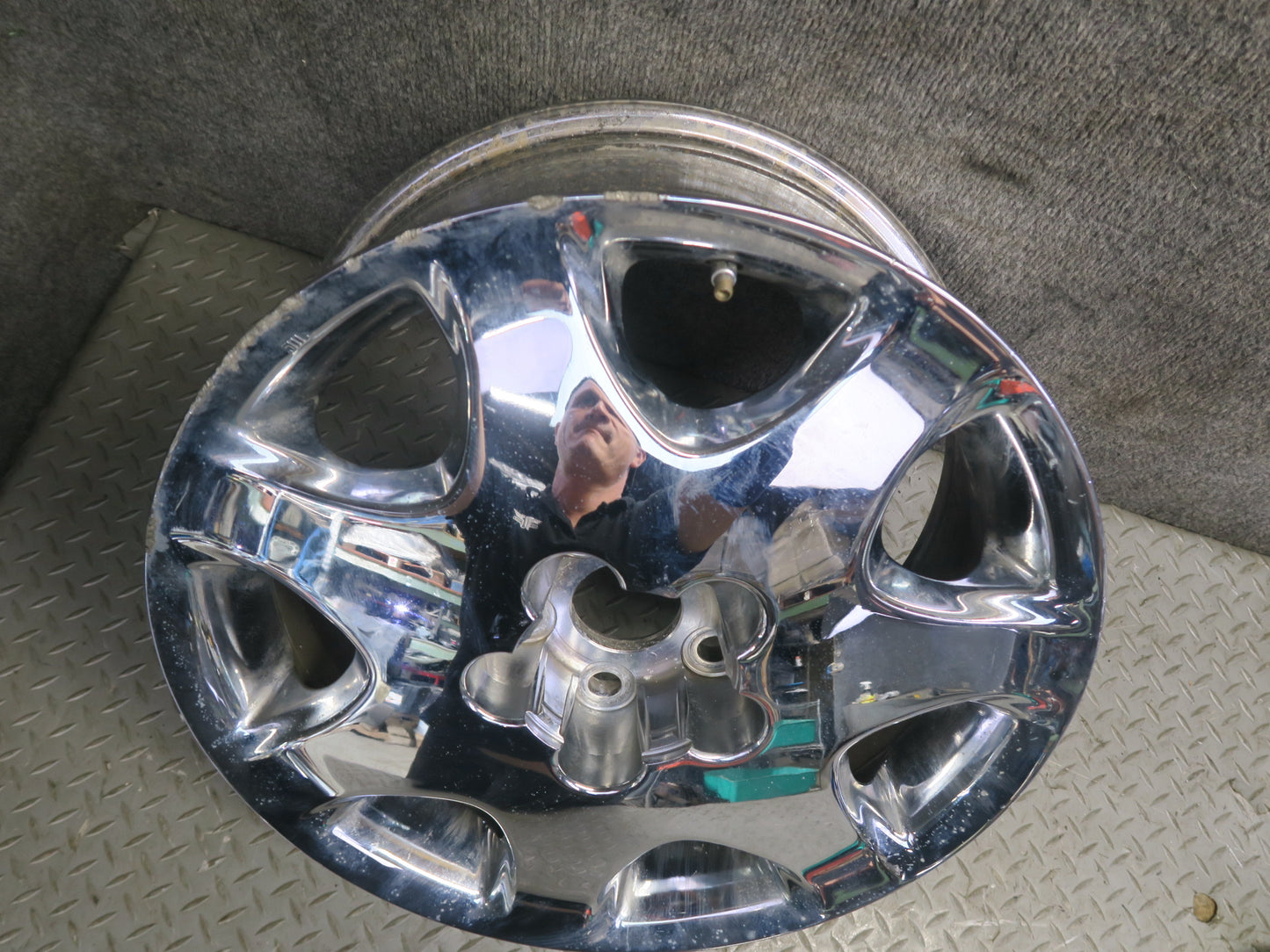 01-03 Lexus UCF30L LS430 Factory 17" R17 Alloy Wheel Rim 17x7.5J ET45 Chrome OEM