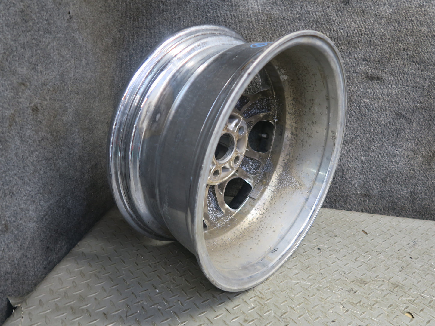 01-03 Lexus UCF30L LS430 Factory 17" R17 Alloy Wheel Rim 17x7.5J ET45 Chrome OEM