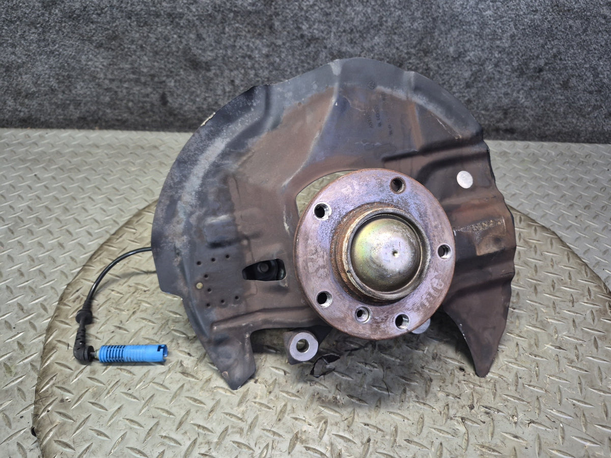 02-06 BMW E46 330i 330ci RWD Front Right Spindle Knuckle Wheel Hub Bearing OEM