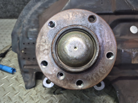 02-06 BMW E46 330i 330ci RWD Front Right Spindle Knuckle Wheel Hub Bearing OEM