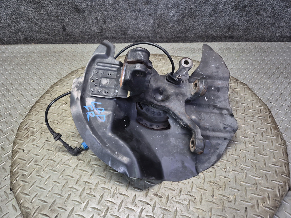 02-06 BMW E46 330i 330ci RWD Front Right Spindle Knuckle Wheel Hub Bearing OEM