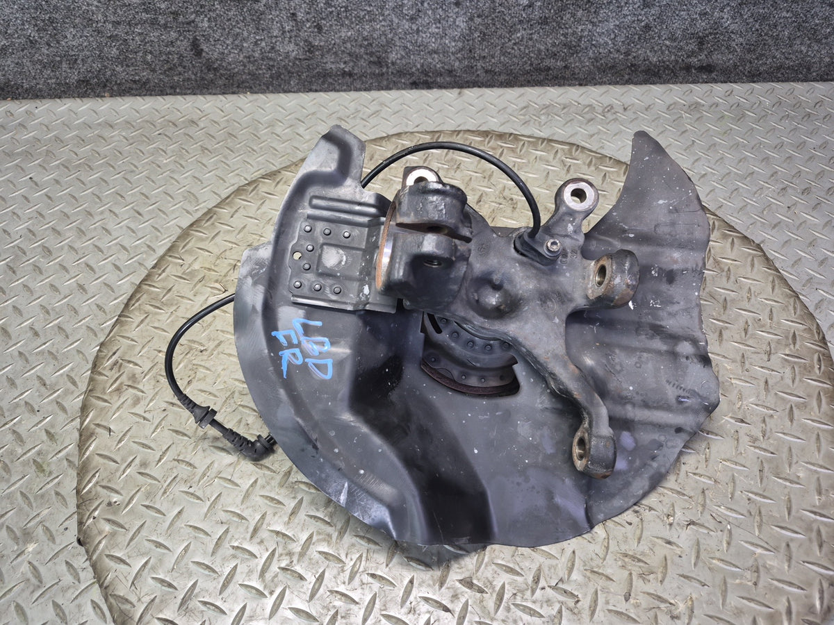 02-06 BMW E46 330i 330ci RWD Front Right Spindle Knuckle Wheel Hub Bearing OEM