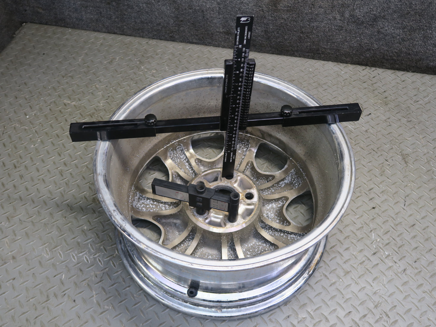 01-03 Lexus UCF30L LS430 Factory 17" R17 Alloy Wheel Rim 17x7.5J ET45 Chrome OEM