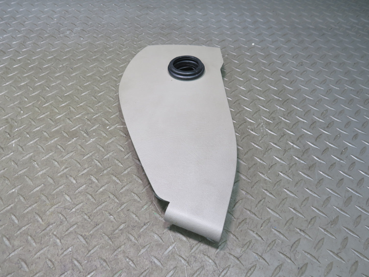 2003-2007 Hummer H2 Dash Front Left & Right END Cap Trim Cover Set of 2
