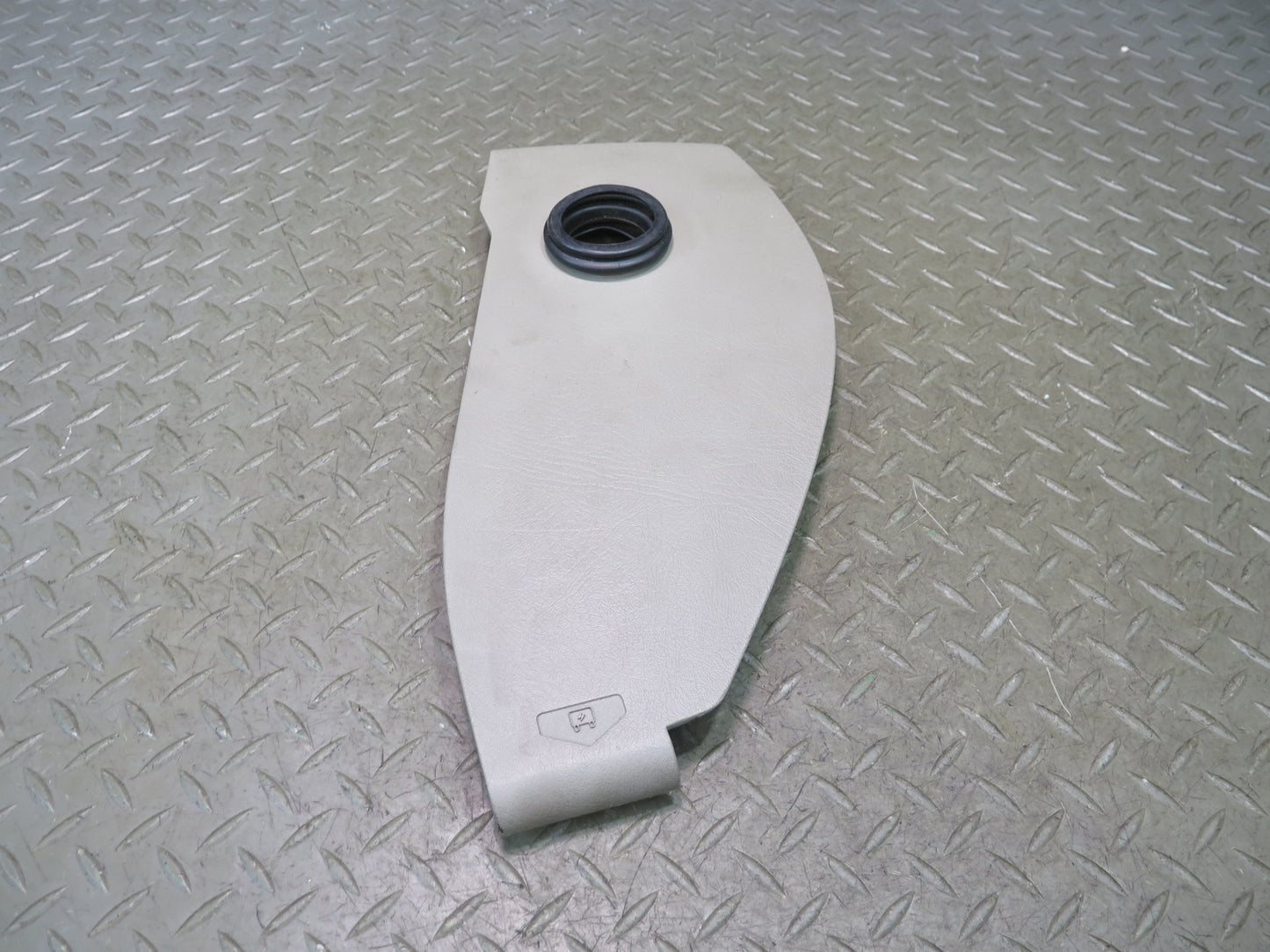 2003-2007 Hummer H2 Dash Front Left & Right END Cap Trim Cover Set of 2