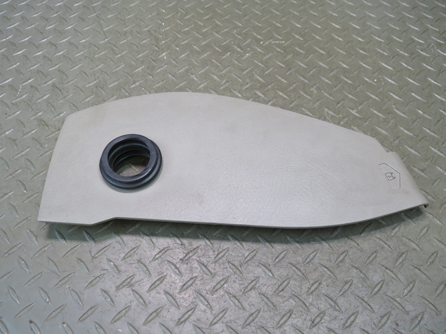 2003-2007 Hummer H2 Dash Front Left & Right END Cap Trim Cover Set of 2