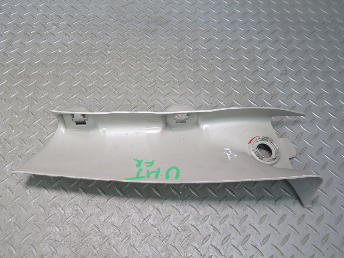 2003-2007 Hummer H2 Front Left & Right Interior A Pillar Trim Cover Panel Set
