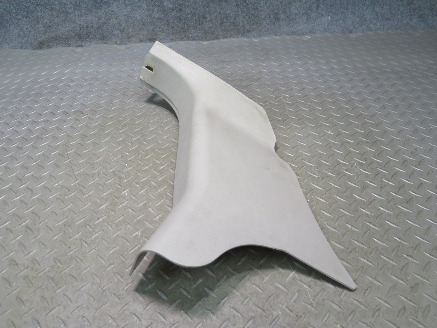2003-2009 Hummer H2 Front Left & Right Lower Kick Trim Cover Panel Set of 2