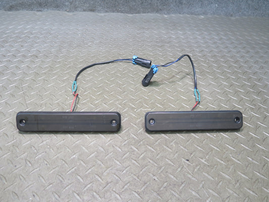 2003-2009 Hummer H2 Rear Left & Right Side Quarter Panel Marker Lamp Light Set