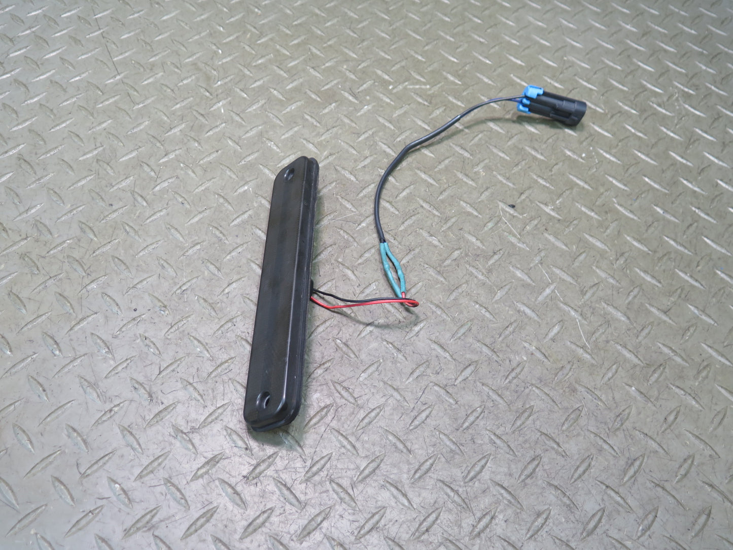 2003-2009 Hummer H2 Rear Left & Right Side Quarter Panel Marker Lamp Light Set
