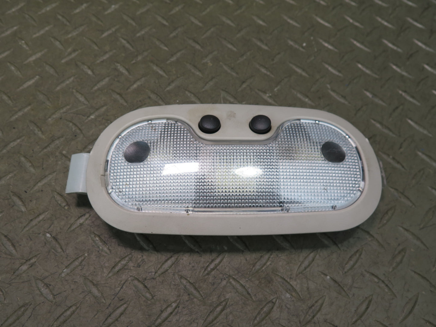 2003-2007 Hummer H2 Rear Overhead Roof Dome Interior Light Lamp