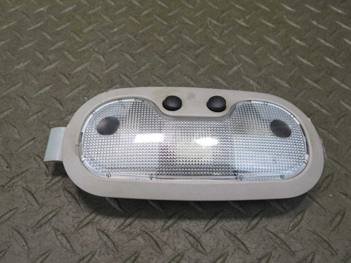 2003-2007 Hummer H2 Rear Overhead Roof Dome Interior Light Lamp