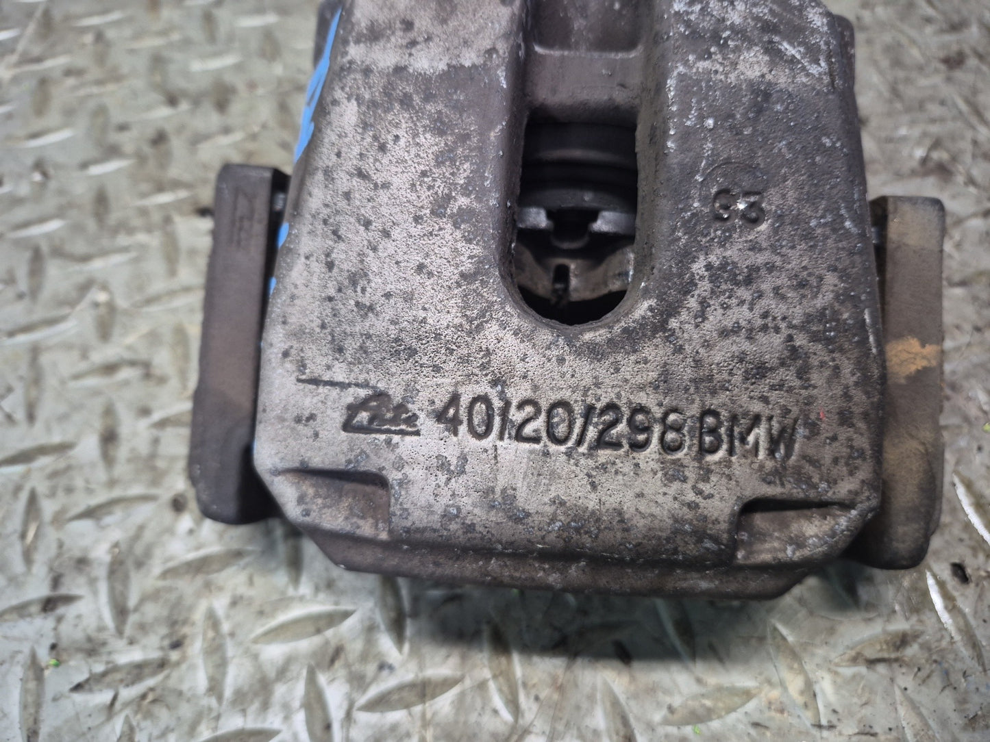 97-03 BMW E39 540i RWD Set of 2 Rear Left & Right Brake Caliper OEM