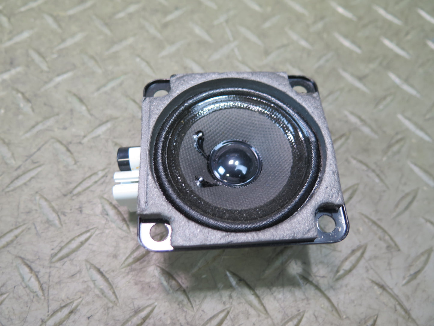2003-2007 Hummer H2 Rear Left & Right Bose Audio Speaker Set of 2