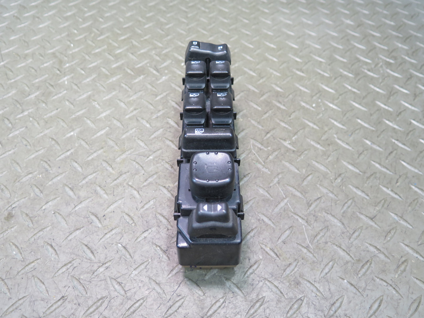 2005-2007 Hummer H2 Front Left Door Master Power Window Mirror Switch 15883319