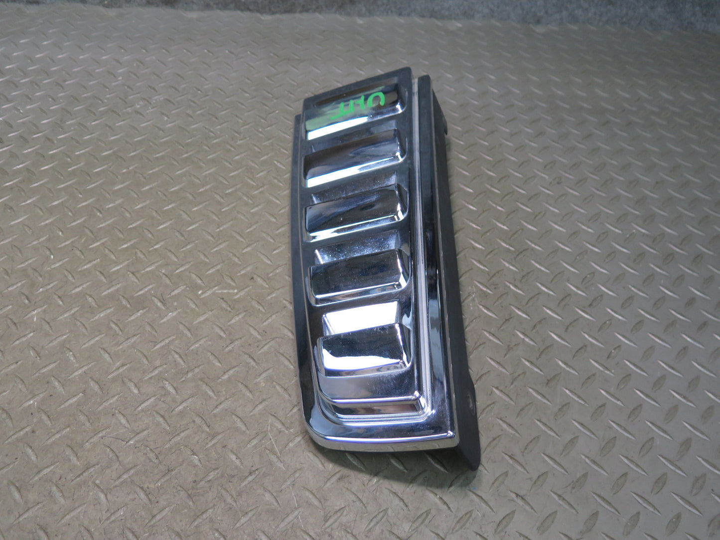 2003-2009 Hummer H2 Rear Upper Tail Light Air Vent Applique Trim Grille Set of 2