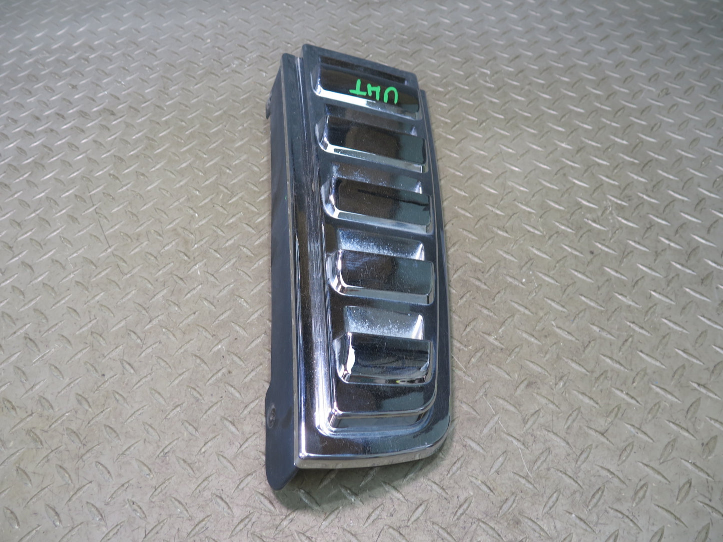 2003-2009 Hummer H2 Rear Upper Tail Light Air Vent Applique Trim Grille Set of 2
