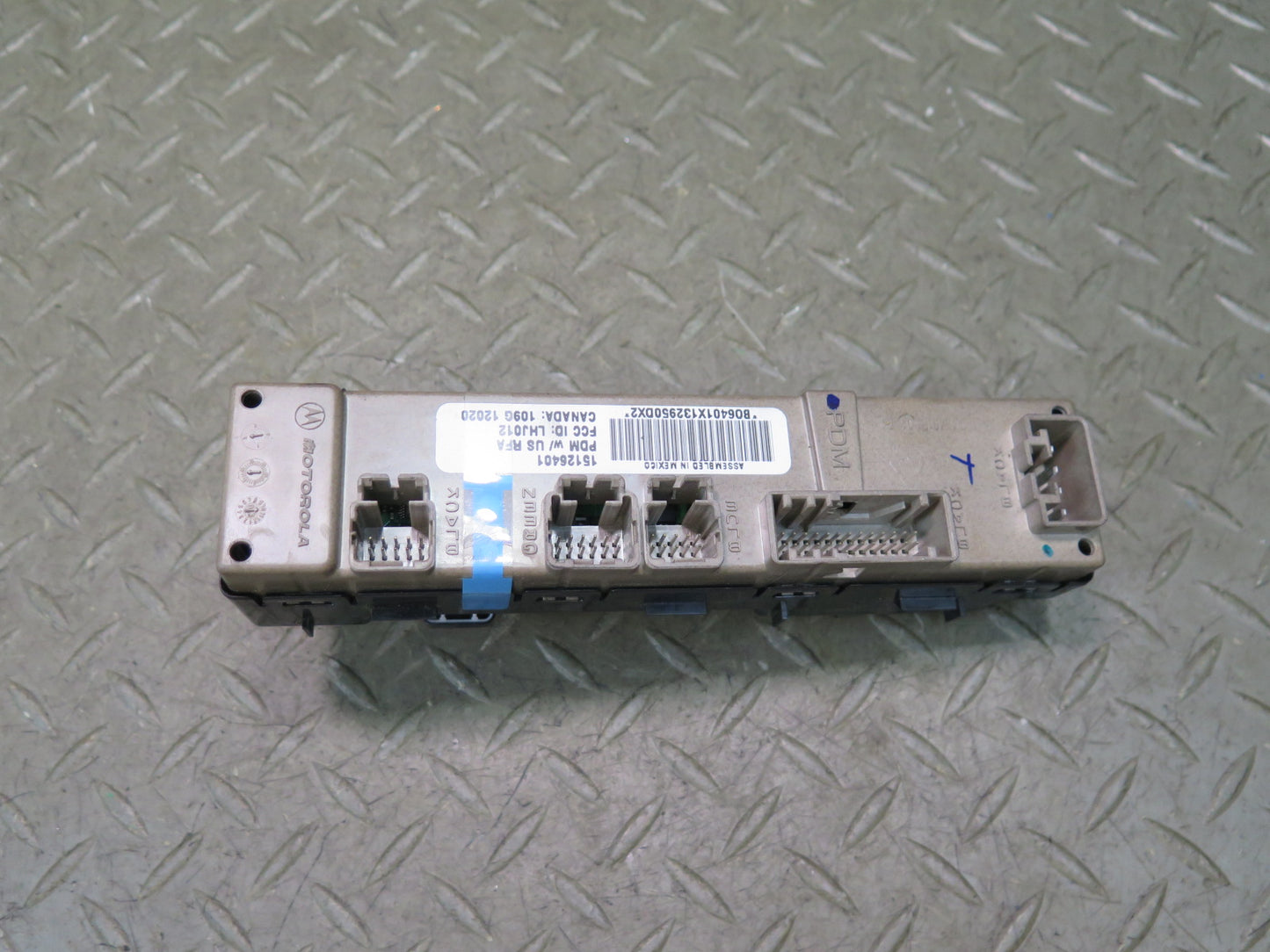 2005-2007 Hummer H2 Front Right Side Door Power Window Mirror Switch 15126401