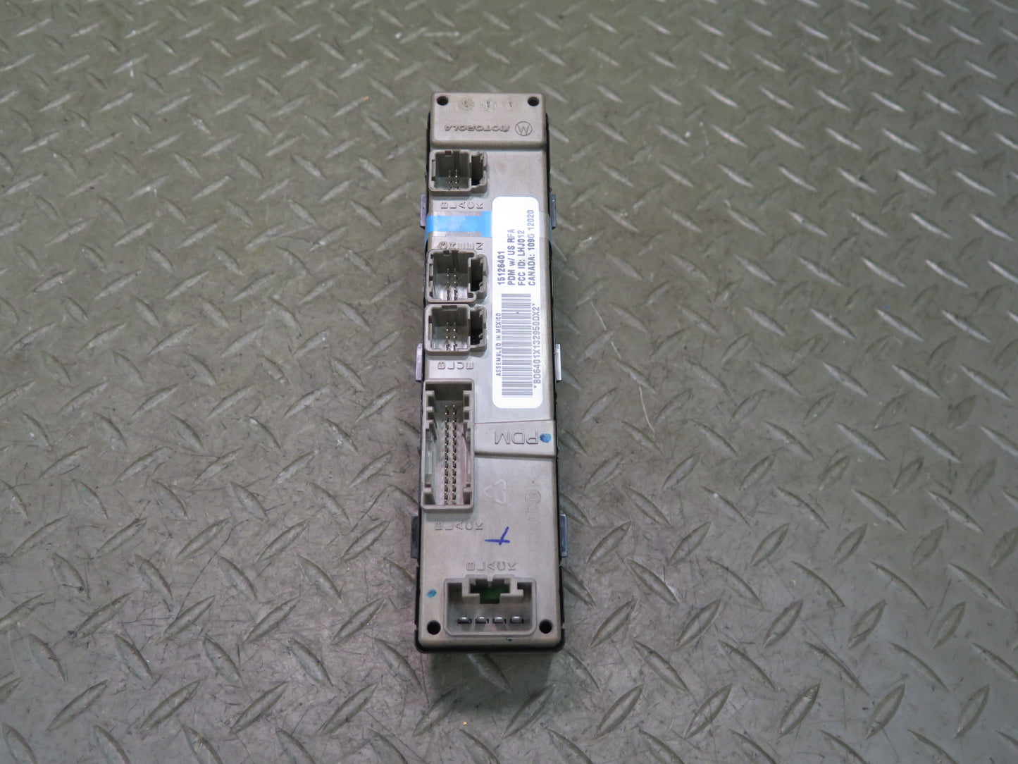 2005-2007 Hummer H2 Front Right Side Door Power Window Mirror Switch 15126401