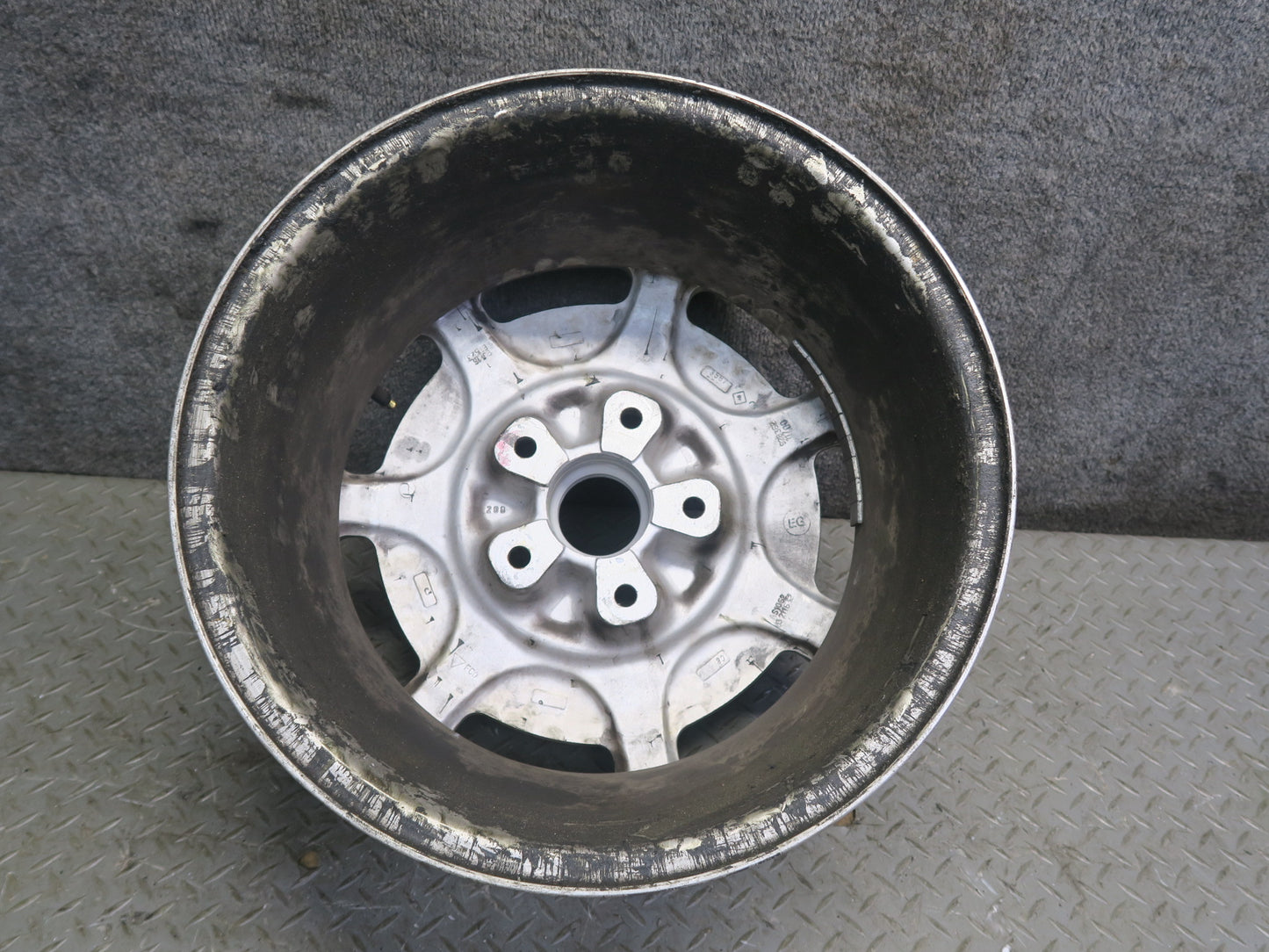 1983-1989 Porsche 928 S Factory R16 16" Wheel Rim 16x8J/7J ET52.3/65 Set of 4