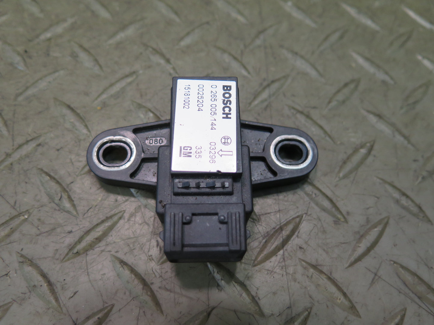 2003-2007 Hummer H2 YAW Turn Rate Acceleration Speed Sensor 15181002