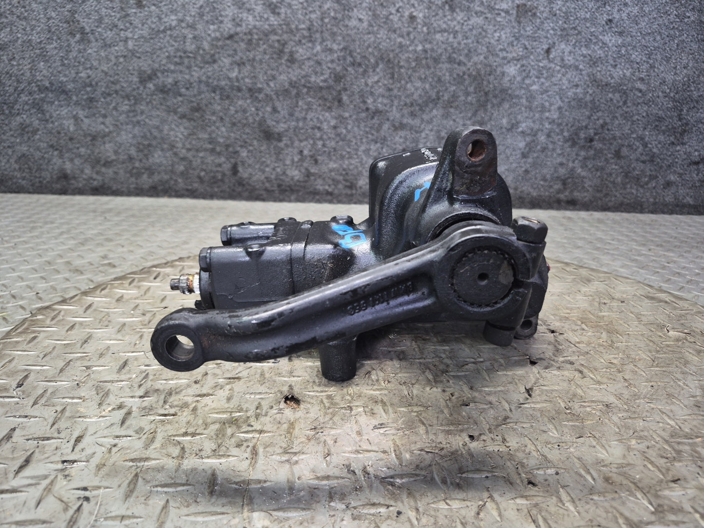 97-03 BMW E39 540i M62 Power Steering Gear Box Gearbox 1095189 OEM