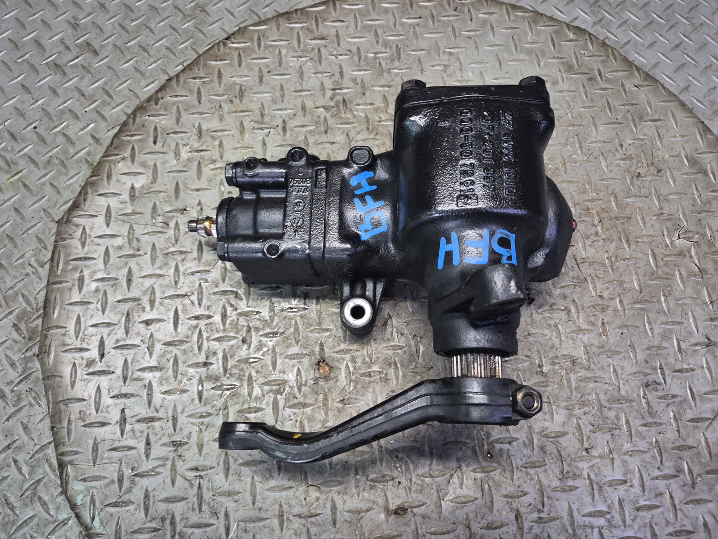 97-03 BMW E39 540i M62 Power Steering Gear Box Gearbox 1095189 OEM