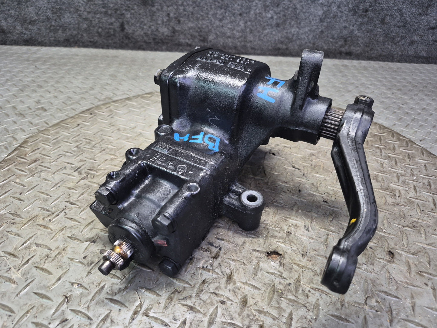 97-03 BMW E39 540i M62 Power Steering Gear Box Gearbox 1095189 OEM