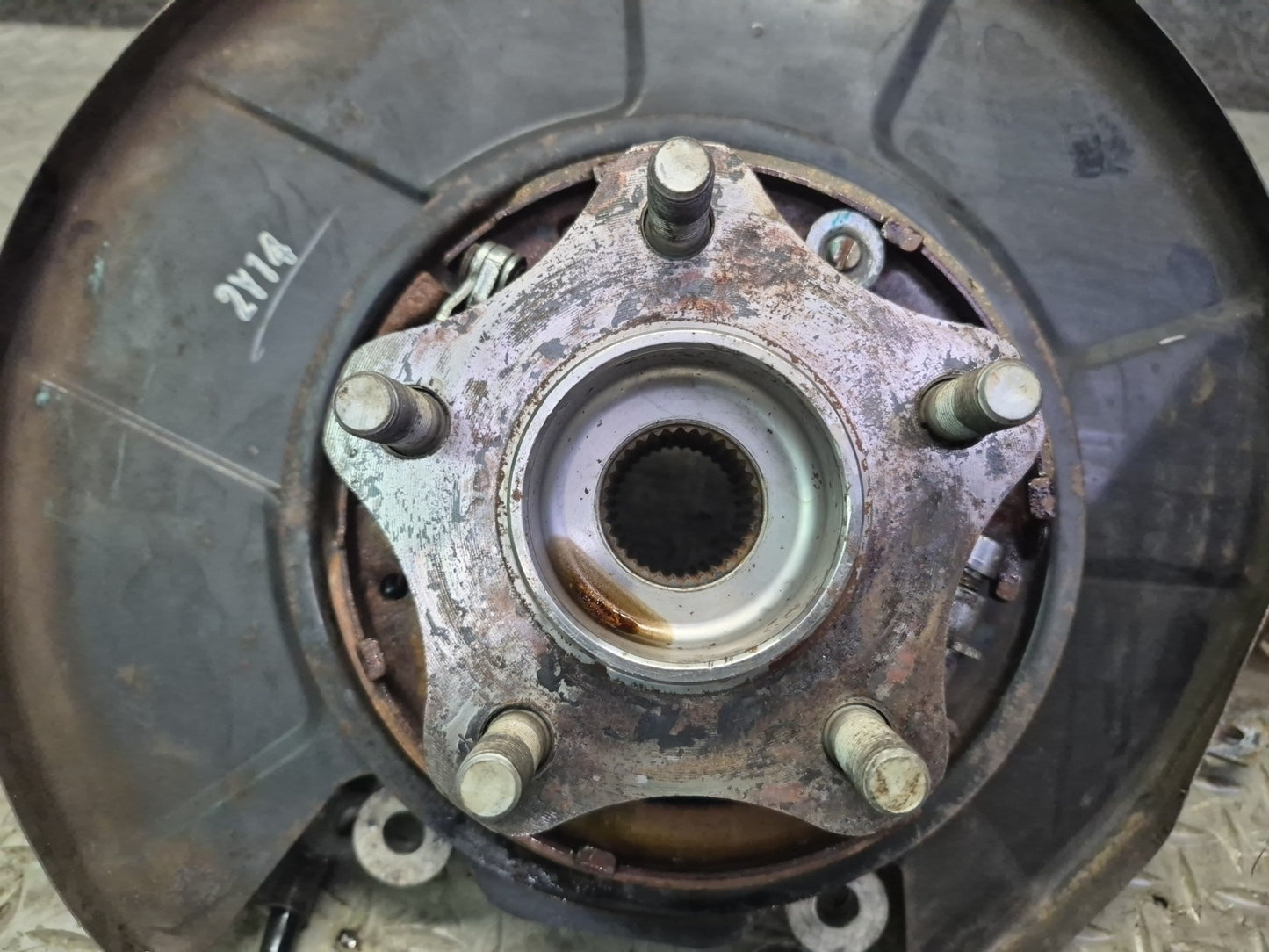 10-20 Nissan Z34 370Z Rear Right Spindle Knuckle Wheel Hub Bearing 72K Miles OEM