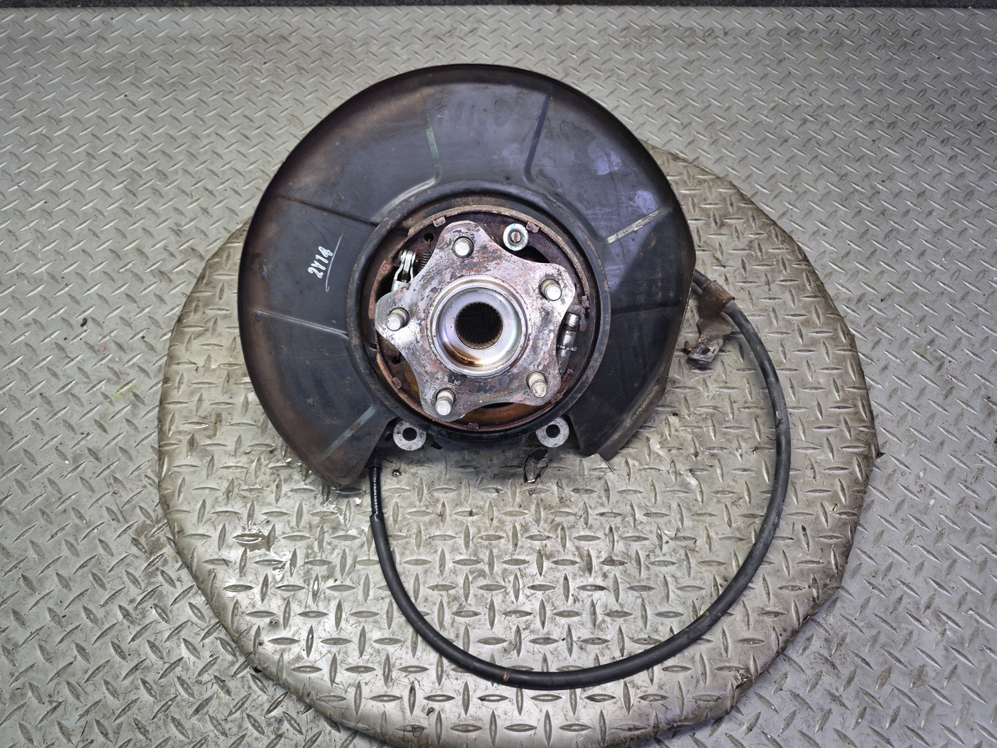 10-20 Nissan Z34 370Z Rear Right Spindle Knuckle Wheel Hub Bearing 72K Miles OEM