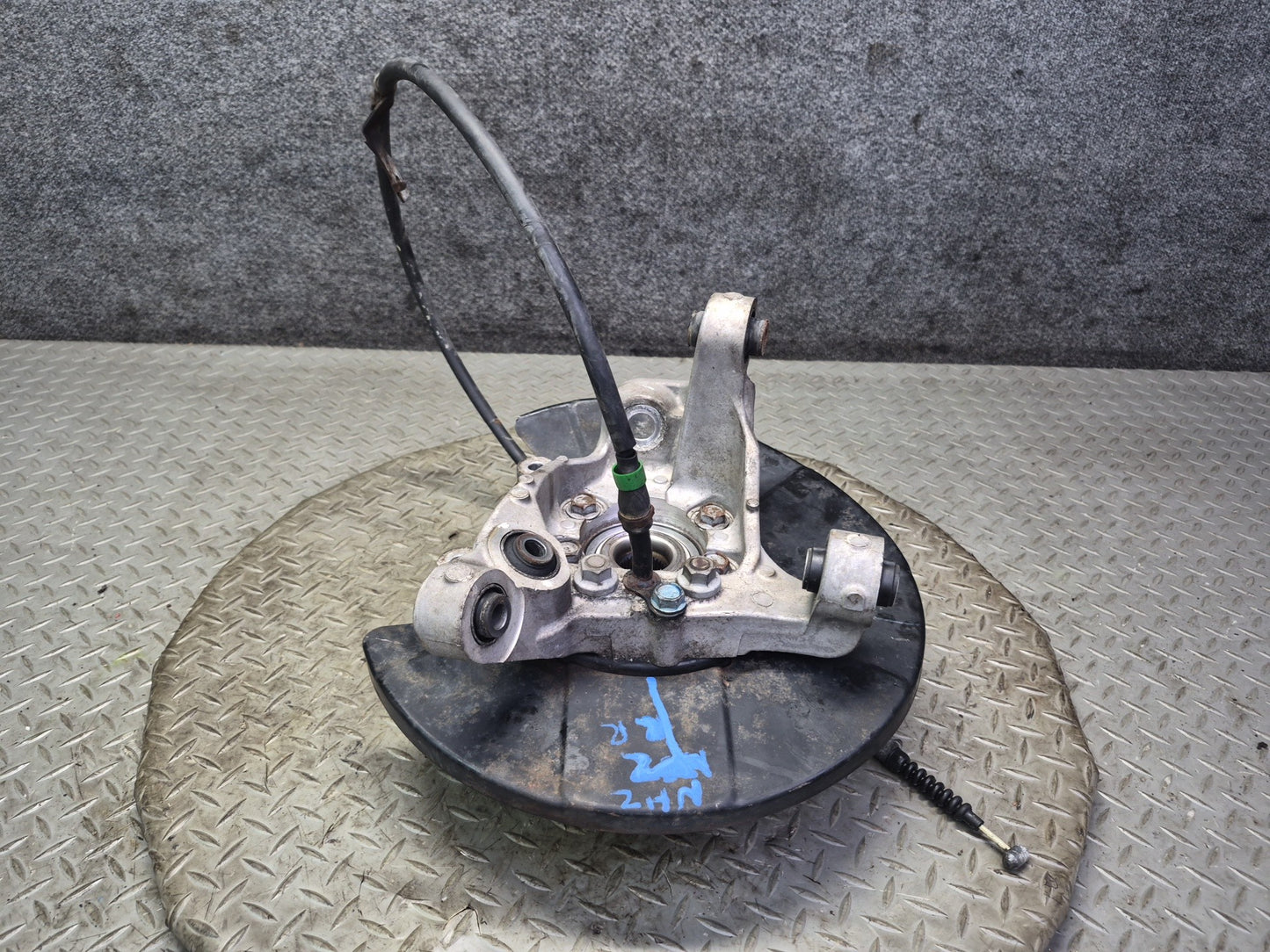 10-20 Nissan Z34 370Z Rear Right Spindle Knuckle Wheel Hub Bearing 72K Miles OEM