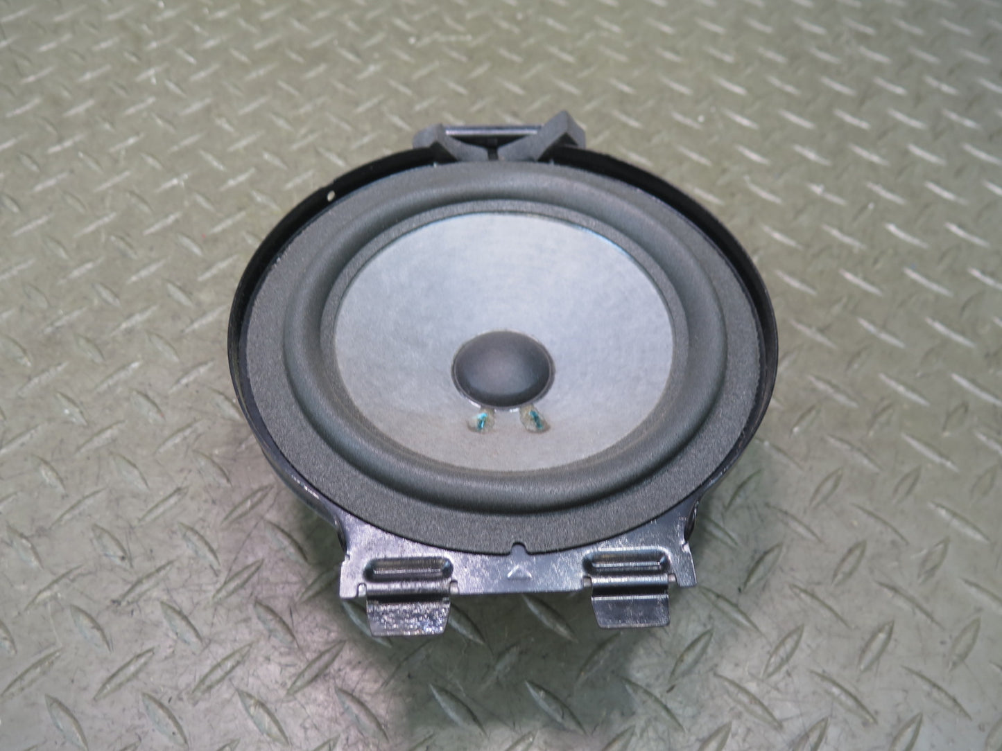 2003-2007 Hummer H2 Front Left & Right Door Bose Speaker Set of 2