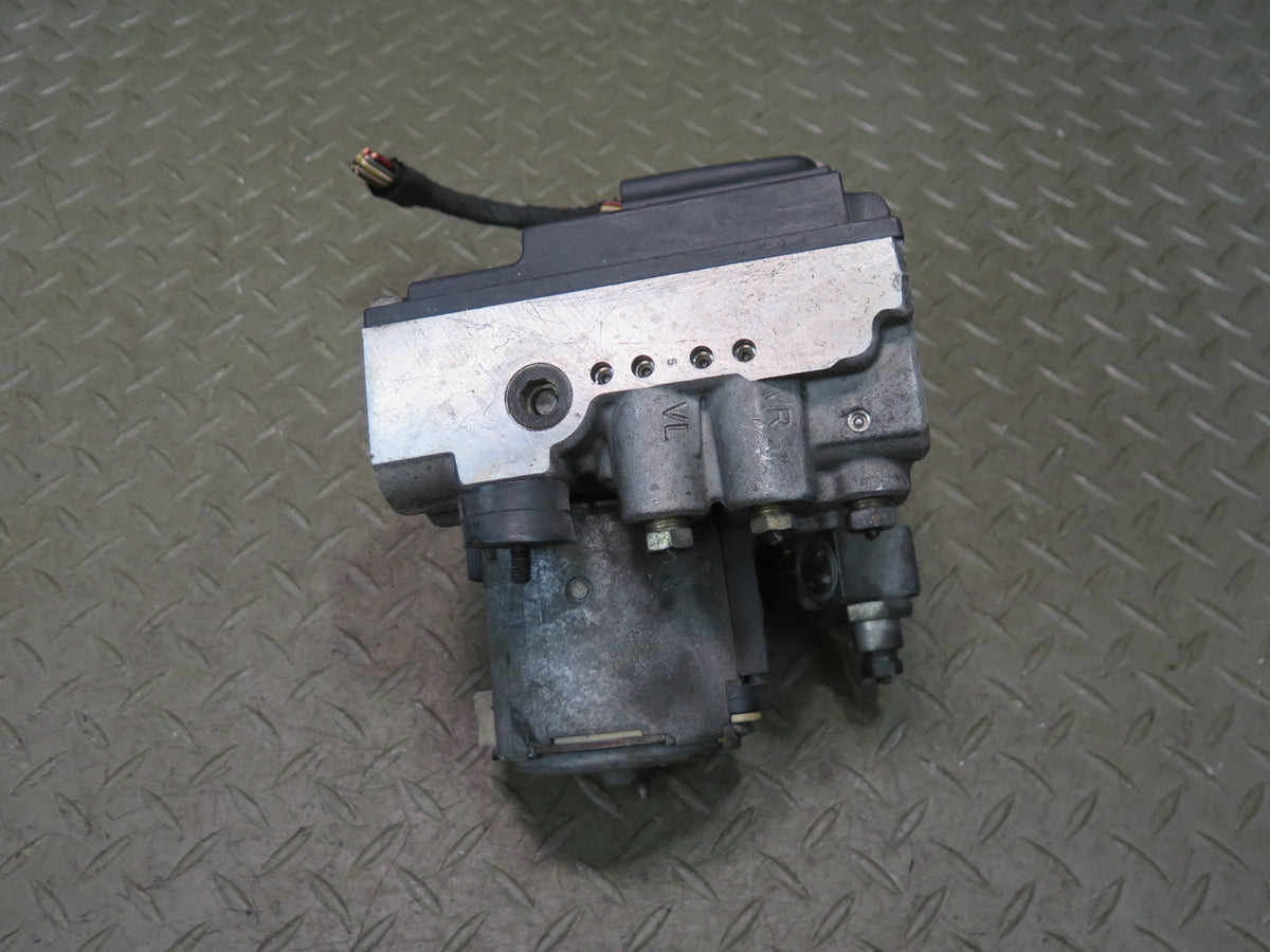 97-98 BMW E38 E39 540i 4.4L M62 ABS Hydraulic Anti Lock Brake Pump OEM